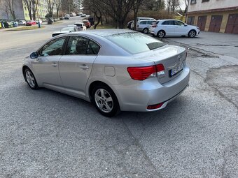 Predám Toyota Avensis 1.8 benzin 2012r T27 FaceLift - 5