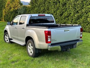 Isuzu D-max Double Cab Basic 4WD - 5