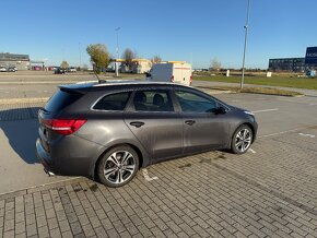 KIA CEED SW 1.6 CRDI PLATINUM - GT-LINE - 5