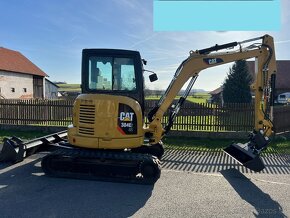 Minibagr CAT 304 E2 - bez přesahu,hyd.svah,2020,4t - 5