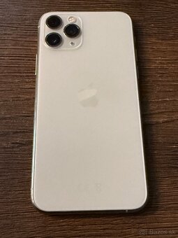 Predám Apple iPhone 11 PRO 64GB Silver Malé známky opotrebov - 5