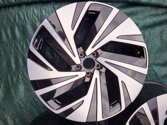 Alu disky R21 Volkswagen ID4 ID5 Pro Narvik 5x112 - 5