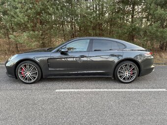 Porsche Panamera TURBO - 5