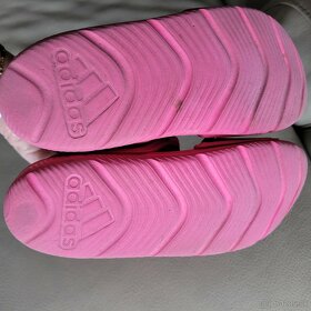 sandálky Adidas veľkosť 34 , UK 2 - 5