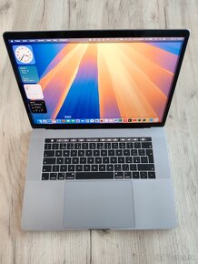 MacBook Pro 15" 2018 - 5