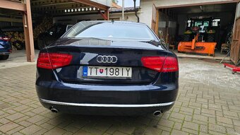 Audi A8 4,2 tdi V8 - 5