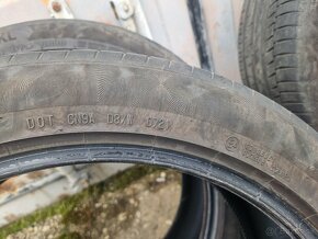 Letné pneu continental 235/45 r20 - 5