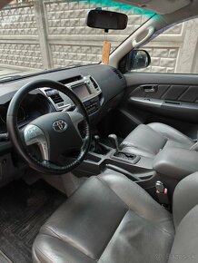 Toyota Hillux 3.0 l (2014) - 5