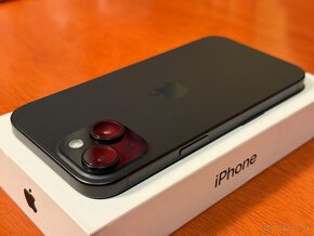 Predám  Apple iPhone 15 Black 256GB v záruke - 5