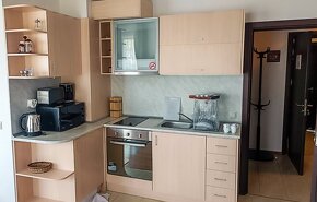 Priestranný 2 izbový byt pri pláži v Byale v Bulharsku - 5