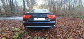 Audi A8 - 5