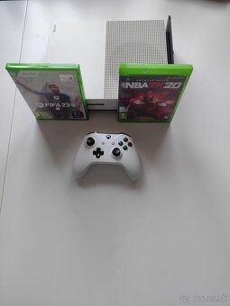 Xbox One S 1TB - 5