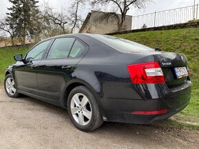 Škoda Octavia 2,0 TDI, 110 kW, kúpená v SR, garážovaná. - 5