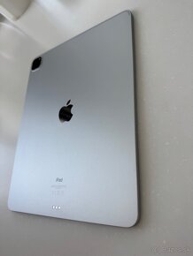 iPad Pro 12.9 (5. generácia) - 5