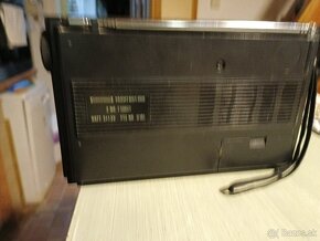 Grundig Yacht Boy 300 radio - 5