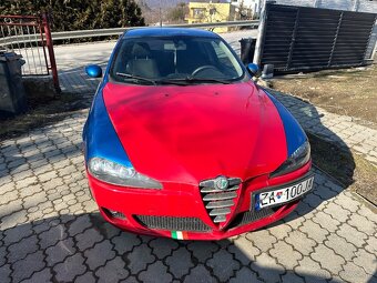 Alfa Romeo 147 - 5