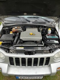 Jeep Cherokee 4x4 - 5