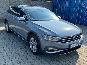 2022 VW Passat Alltrack - 5