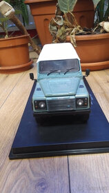 Predam model Land Rover Defender 110 v mierke 1:18 - 5