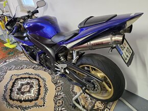 Yamaha R1 r.v.2005 servisovana 3xklic STK do 6.28 - 5