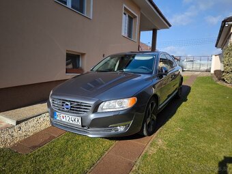 Volvo S80 D5 - manuál - 5