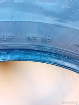 Bridgestone 215/60 R16 95V - 5