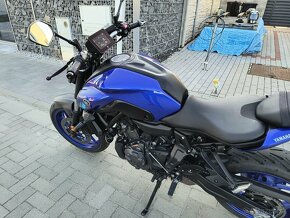 Yamaha MT-07 - 5