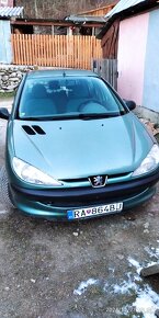 Peugeot 206 1.1.44KW ROK 2003 - 5