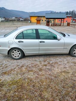 Predám mercedes c 220 cdi - 5