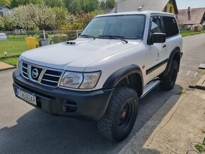 Predám Nissan patrol y61 - 5