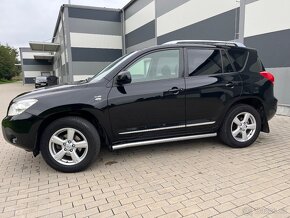 Predám Toyota RAV4 2.2 D4D 4x4 - 5