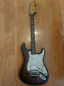 squier stratocaster - 5