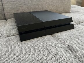 Playstation 4 FAT - 5