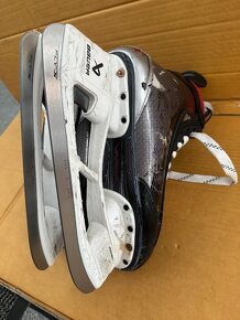 BRUSLE BAUER VAPOR X5 PRO, vel,8.5 /44 FIT3 - 5