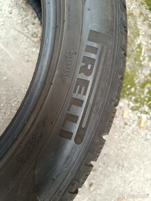 235/50R19 103H Pirelli zimná - 5