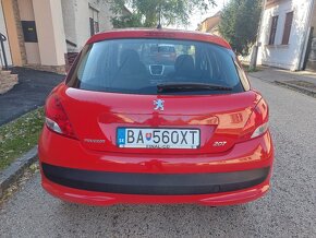 Peugeot 207 1.4 - 5