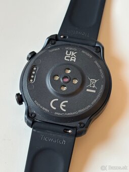 Mobvoi TicWatch Pro 3 Ultra GPS, čiernej farby - 5