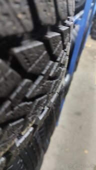 Dunlop 195/65R15 zimné - 5