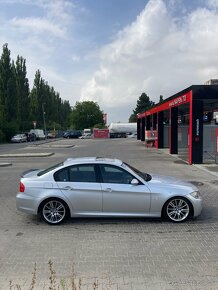 BMW E90 330D - 5