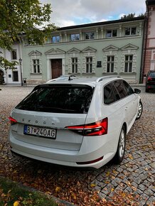 Škoda Superb Combi 2,0 TDI Style - 5