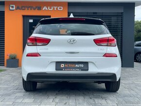 Hyundai i30 1.6 CRDi M6, r.v.: 2020 - 5