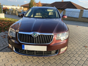 ŠKODA SUPERB 2 KOMBI 3.6FSI 4x4 191kw EXCLUSIVE m2011 TAŽNÉ - 5