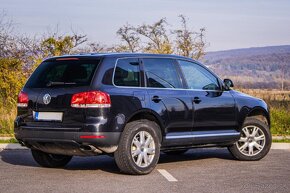 Volkswagen Touareg 4.2 V8 A/T - 5