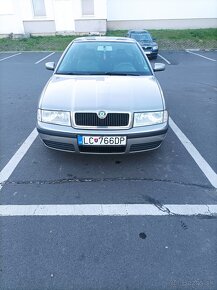 Škoda Octávia 1.6 benzín - 5