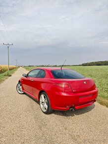 Alfa Romeo GT 2.0 JTS QV - 5