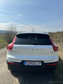 Volvo XC40 B4 AWD Ultimate Dark Mild HYBRID - 5