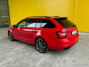 Škoda Octavia 2,0 TDI RS DSG - 5