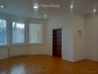 3 izbový byt / kancelária 105 m2 centrum - Komárno - 5