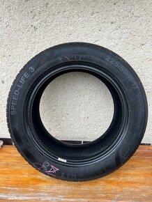 Pneumatiky 225/55 R17 - 5