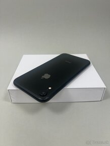 Apple iPhone XR 128GB Black - 5